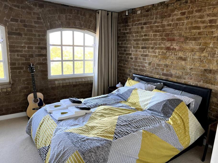 Luxury Artistic 2 Bedroom W/Balcony-Great Location Central London Kültér fotó