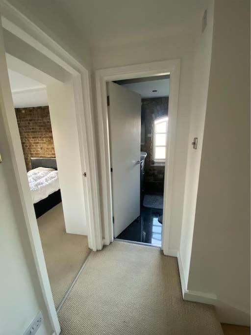 Luxury Artistic 2 Bedroom W/Balcony-Great Location Central London Kültér fotó