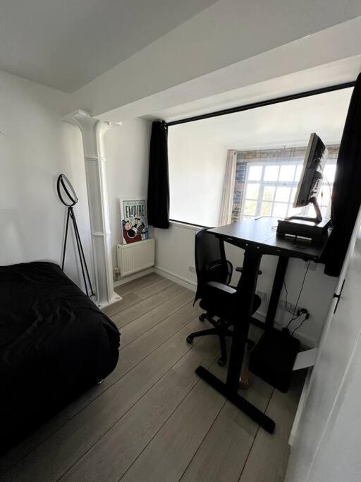 Luxury Artistic 2 Bedroom W/Balcony-Great Location Central London Kültér fotó